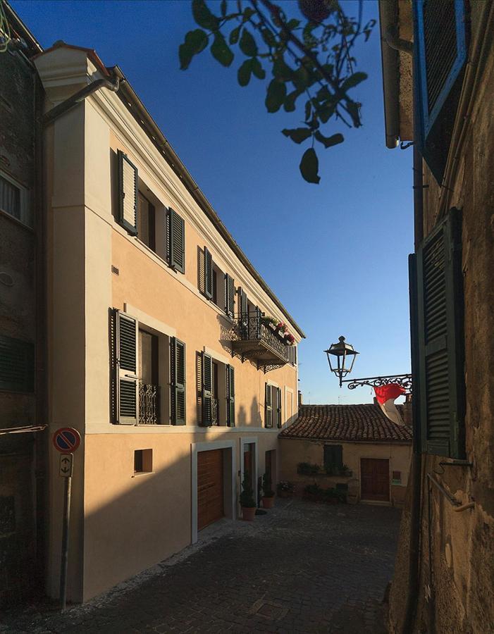 Dimo' Re Bed and Breakfast Farnese Εξωτερικό φωτογραφία
